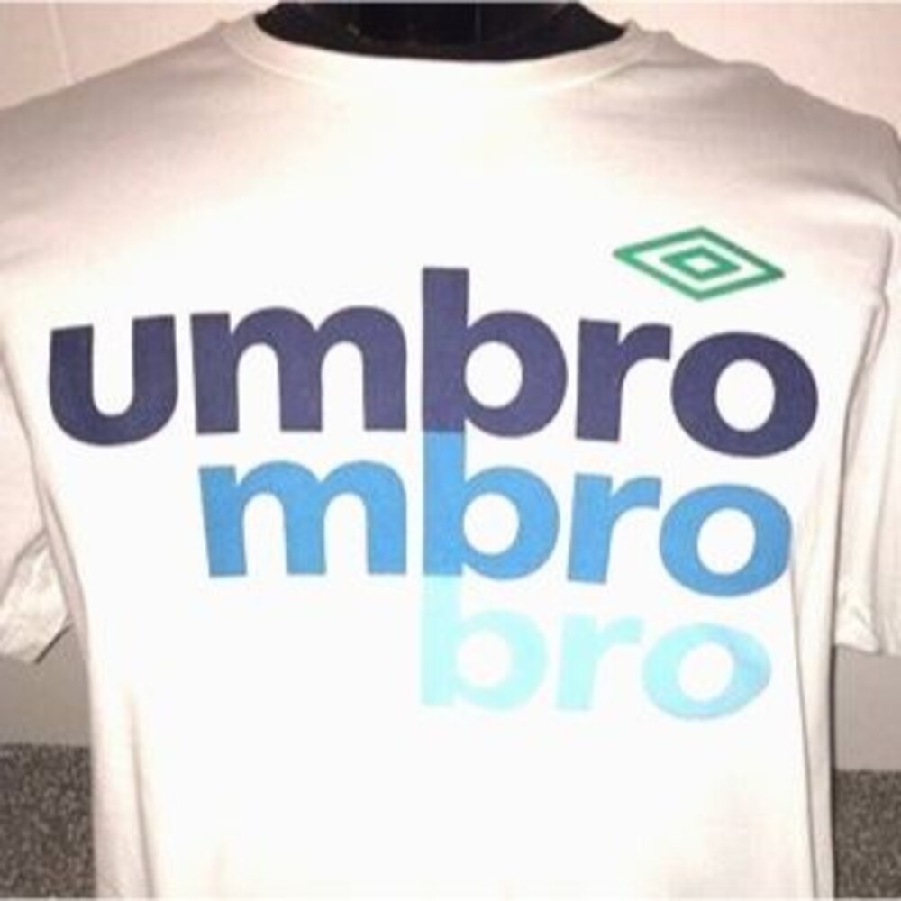 Vintage Men's Umbro Shirt White/Blue XL